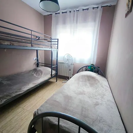 Lloret Blau Pour 8 Personnes Avec Piscine Privee Nyaraló